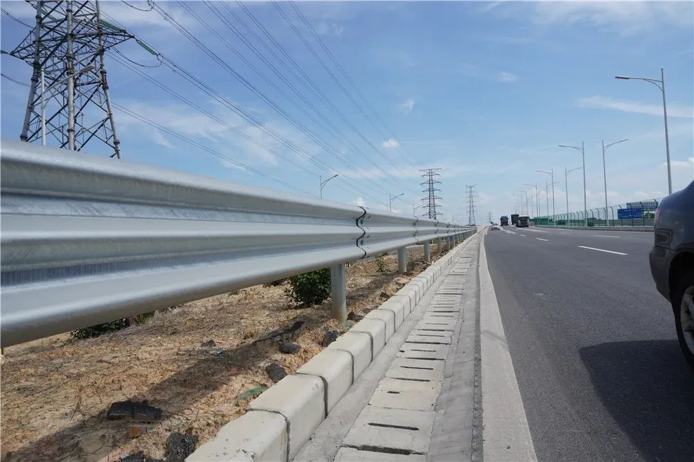 鼓楼高速公路护栏板